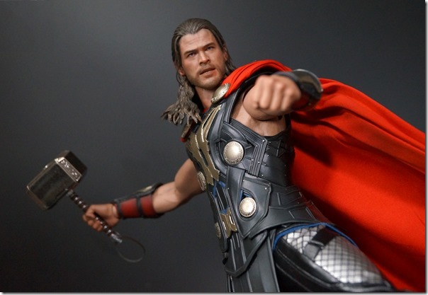 ホットトイズ マイティ・ソー/ダーク・ワールド ソー （ライト