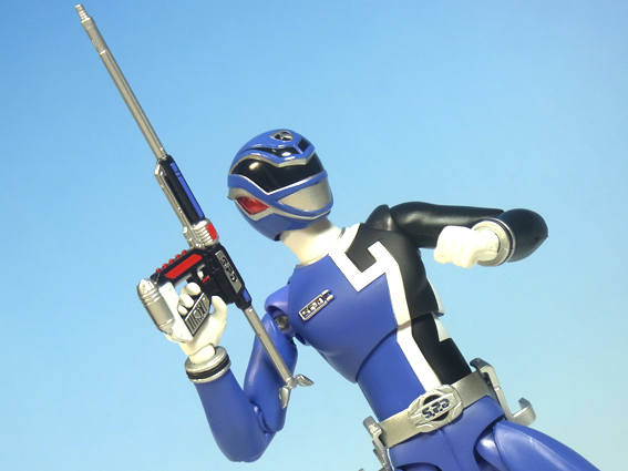 プレミアムバンダイ限定「S.H.フィギュアーツ デカブルー」代行