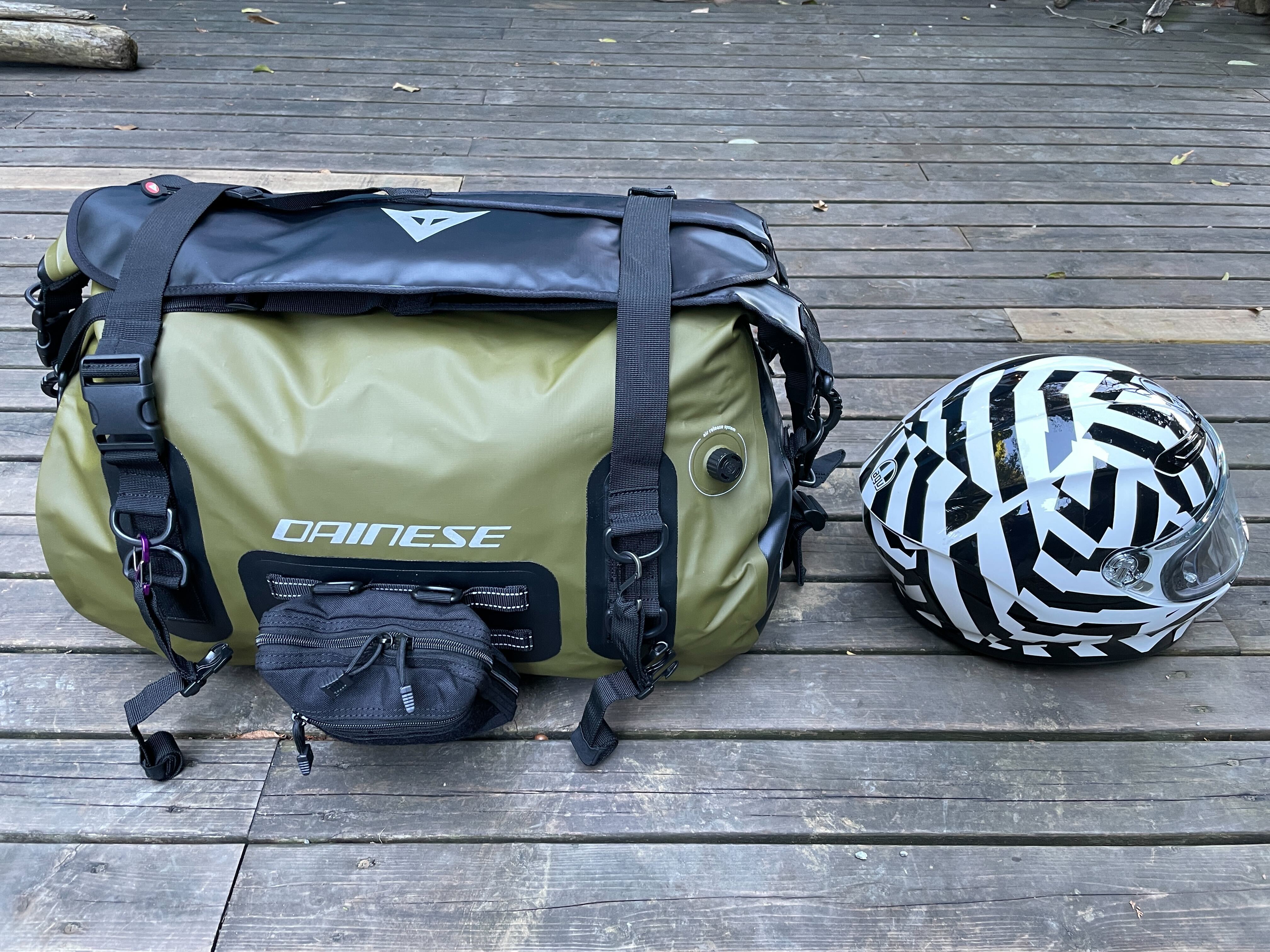 ダイネーゼ新作防水バッグ”EXPLORER WP DUFFEL BAG”