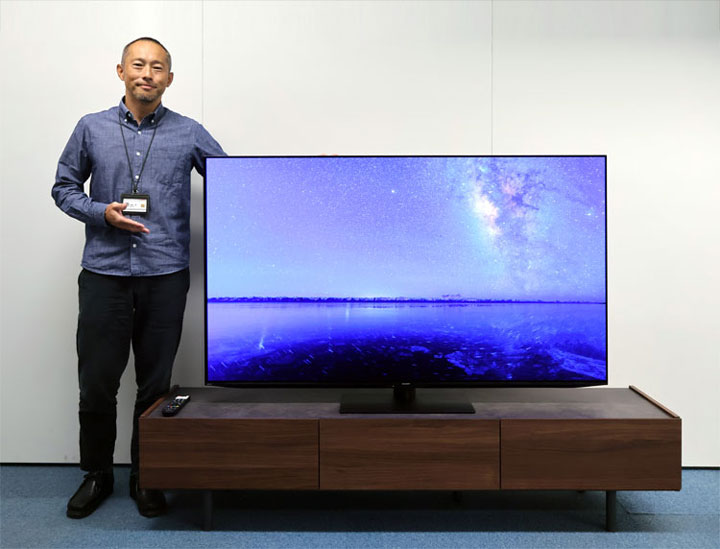 シンプル・ノイズレスデザイン」の追求 － 映像への没入と空間との調和