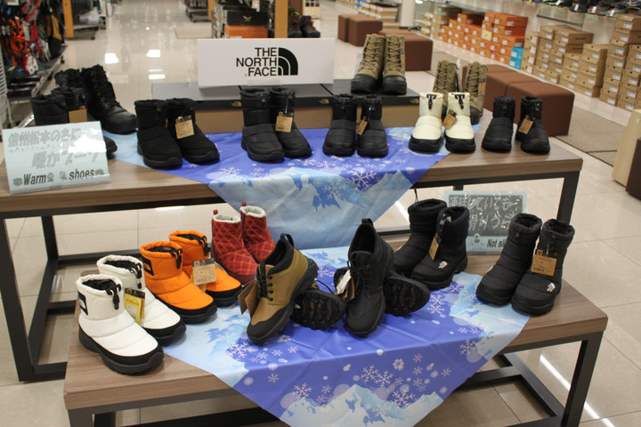 好日山荘 アルピコプラザ松本駅前店 : ノースフェイスの防寒ブーツ！
