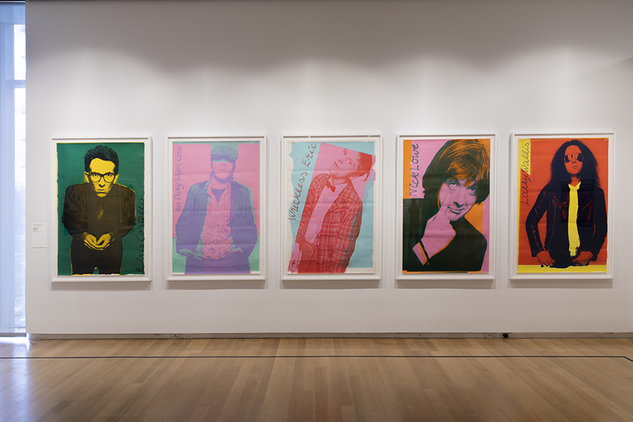 アート＆デザイン美術館で、パンクロックの歴史をグラフィックで