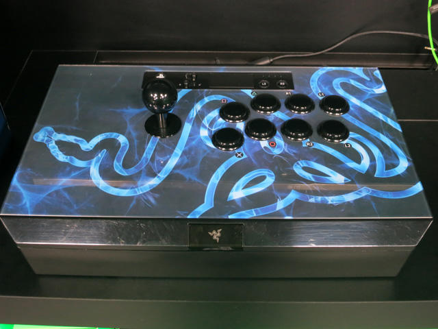 アーケードコントローラー「Razer Panthera」レビュー - ツクモゲーム部