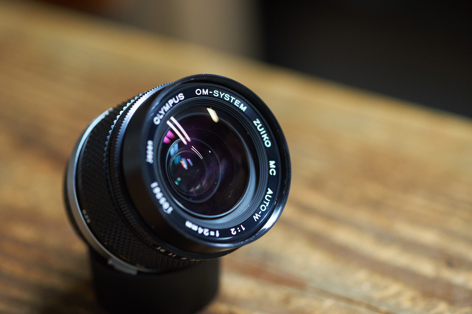 OM-SYSTEM Zuiko AUTO-W 24mm f2.0 Get – リフLOG
