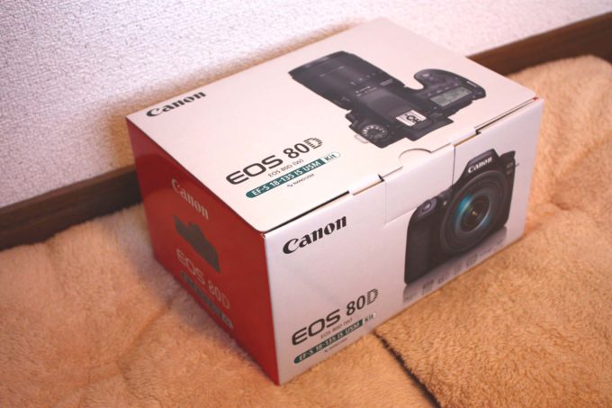 機材紹介 – Canonの中級デジタル一眼レフ EOS 80D EF-S18-135 IS USM