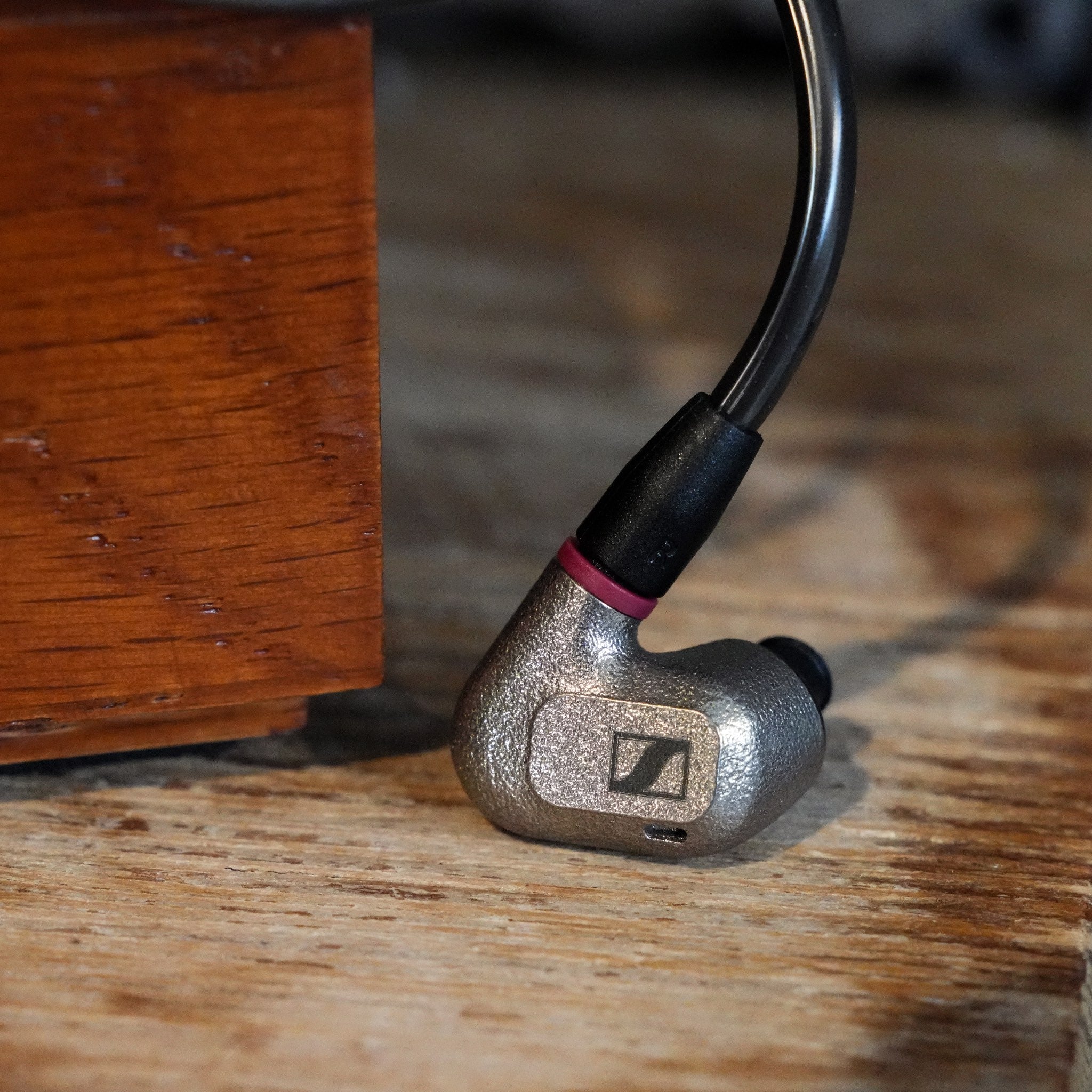 Sennheiser IE600 Dynamic Universal IEMs | Bloom Audio