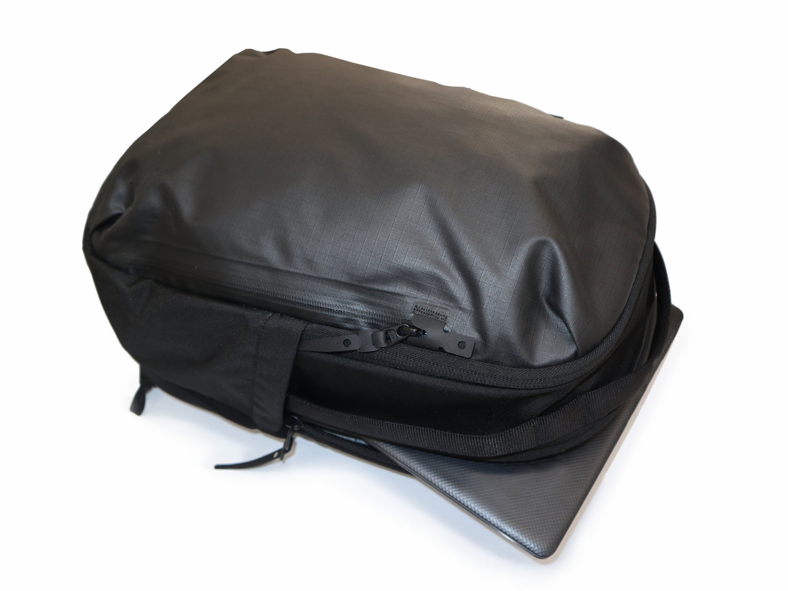 No,7224001 TORTOISE PACK – BLACK EMBER