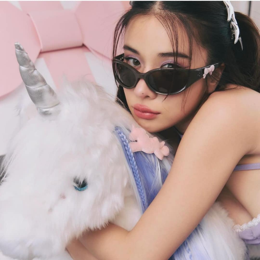 Gentle Monster (GM) x Jennie – Donut Bun 01 – Blank Room