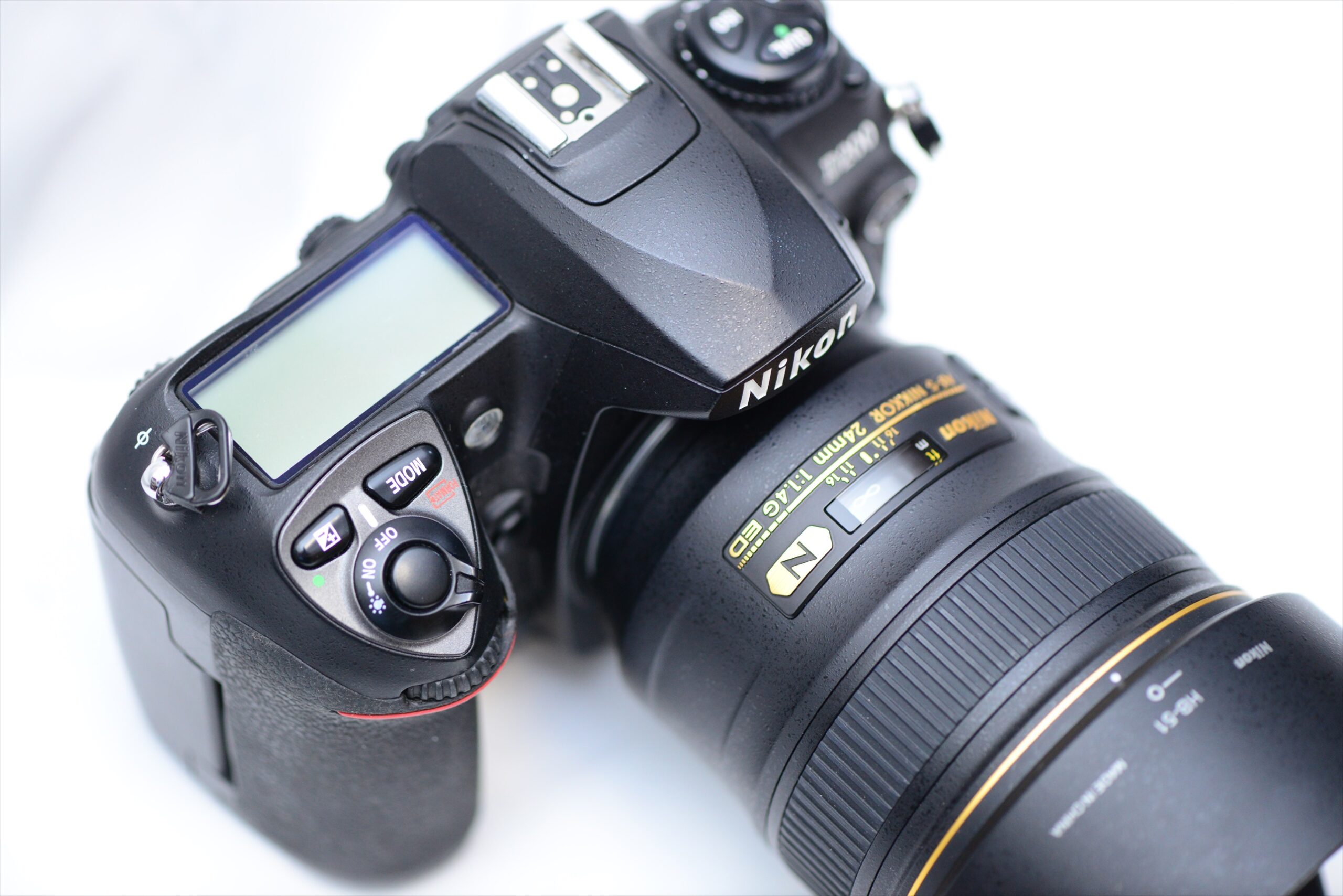 レビュー】Nikon D200 ① | 銀の備忘録