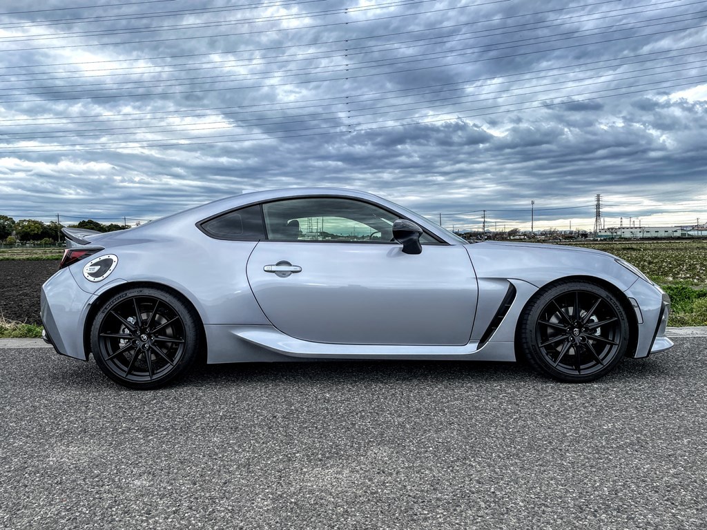 GR86にTANABE GR86専用ローダウンスプリング「FUNTORIDE SPRING」を