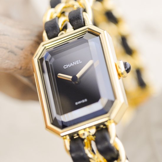 美しく時を刻み続ける、CHANELのプルミエール シャネルのプルミエール