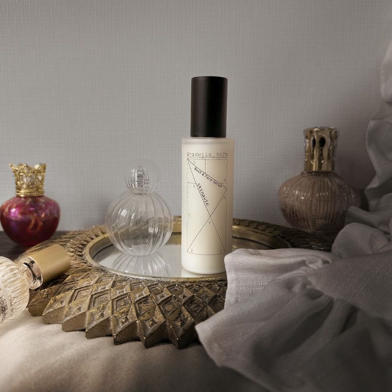 スキナビオ バスト&フェイスセラム 145ml | ブラデリスニューヨーク