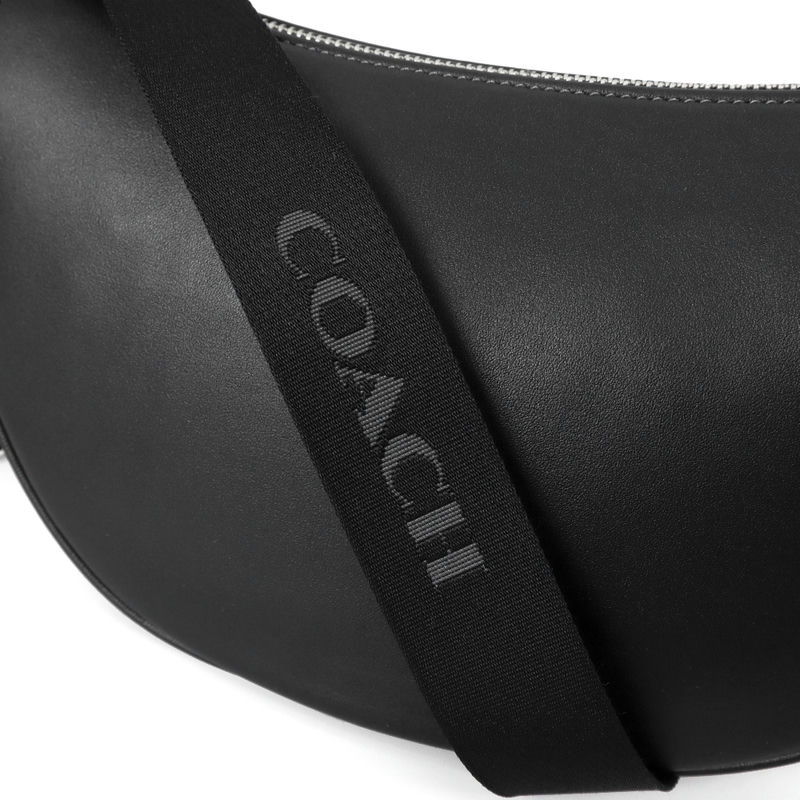 Brandol / COACH コーチ ショルダーバッグ ペース レザー 三日月型