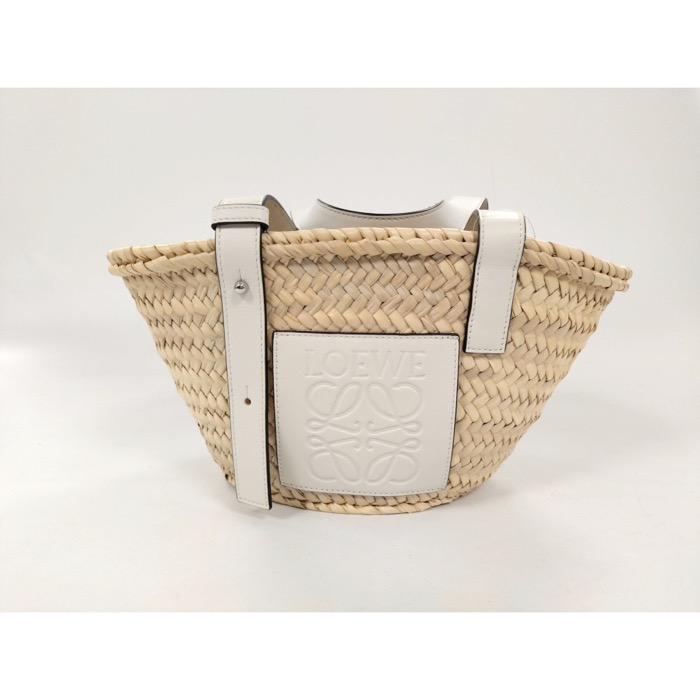 ロエベ アナグラム かごバッグ スモール 白 レザー×パームリーフ 買取