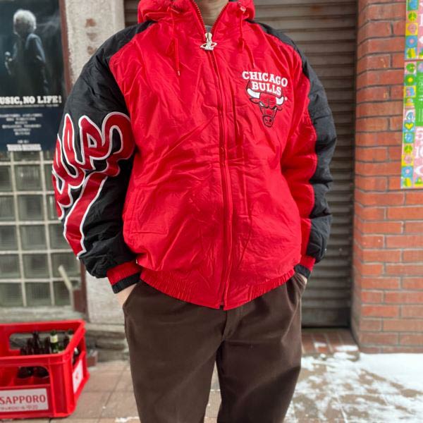 90s NBA シカゴ ブルズ 中綿 ナイロンジャケット XL | ビンテージ