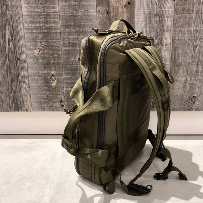 イチオシモデル！現代のライフスタイルに合う薄マチ仕様の3WAYバッグ