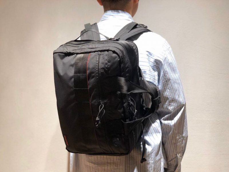 コンパクトでも収納力抜群！ブリーフィングの使える3WAYモデル「TR-3 S