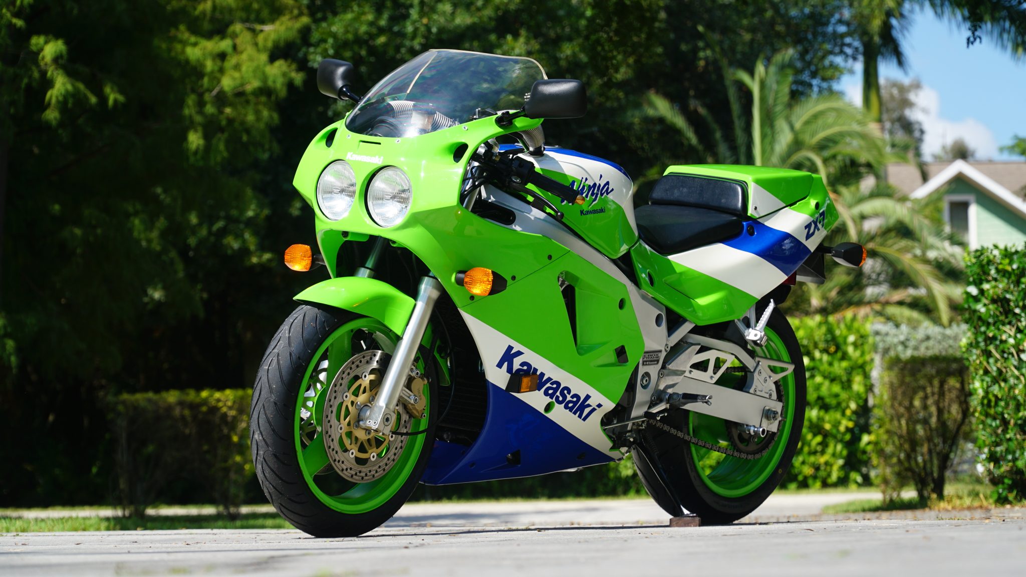 kao Details, Details: 1989 Kawasaki ZX-7 for Sale - Rare