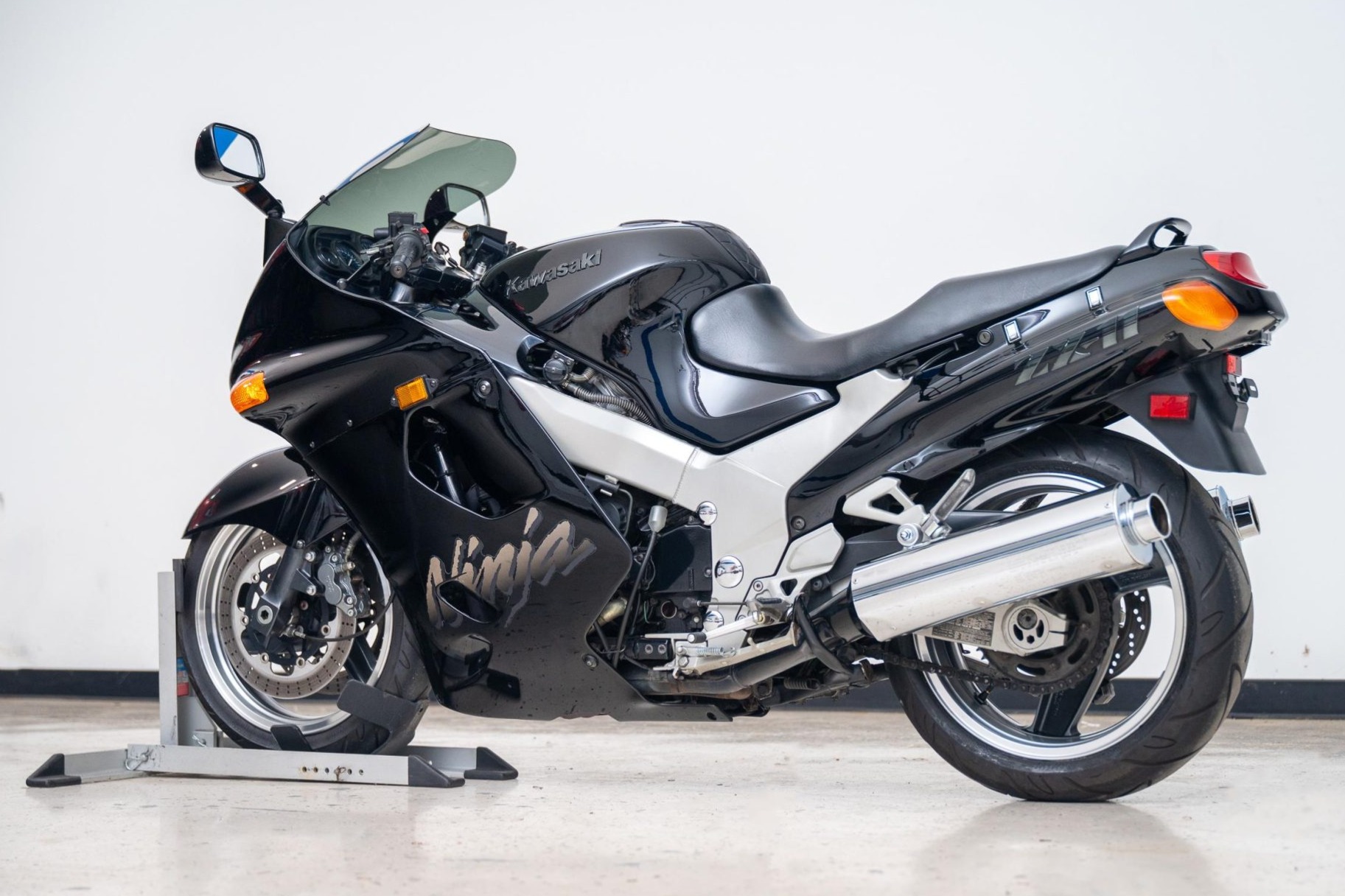 No Reserve: 1998 Kawasaki Ninja ZX-11 for sale on BaT Auctions