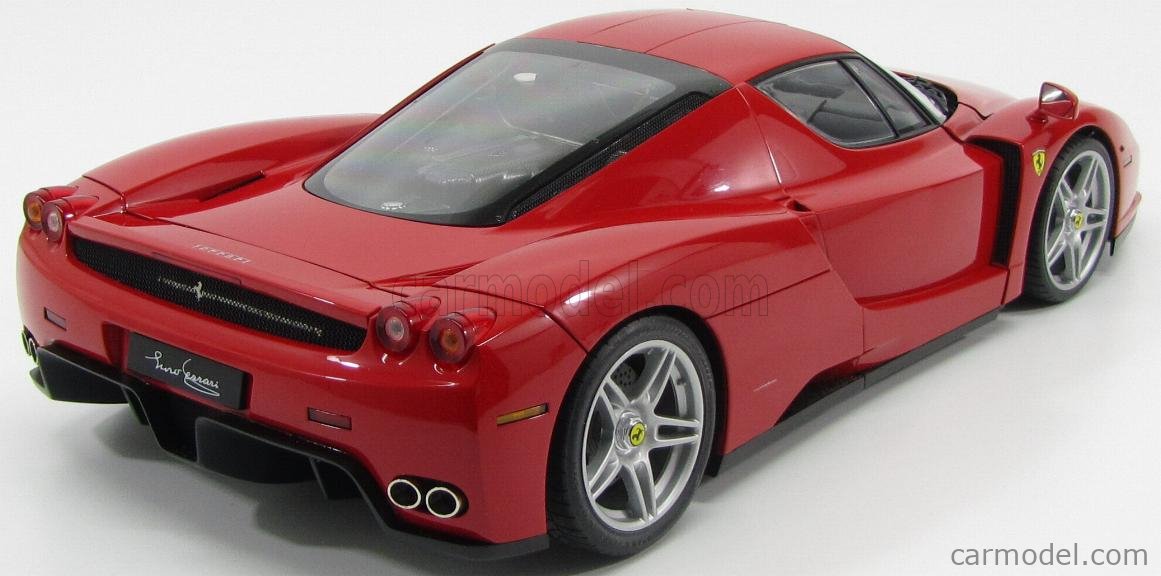 TAMIYA 23205 Echelle 1/12 | FERRARI ENZO FERRARI 2004 RED