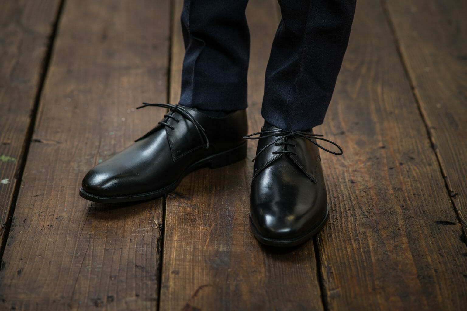 唯一の構造「 プレーントゥ外羽根式」