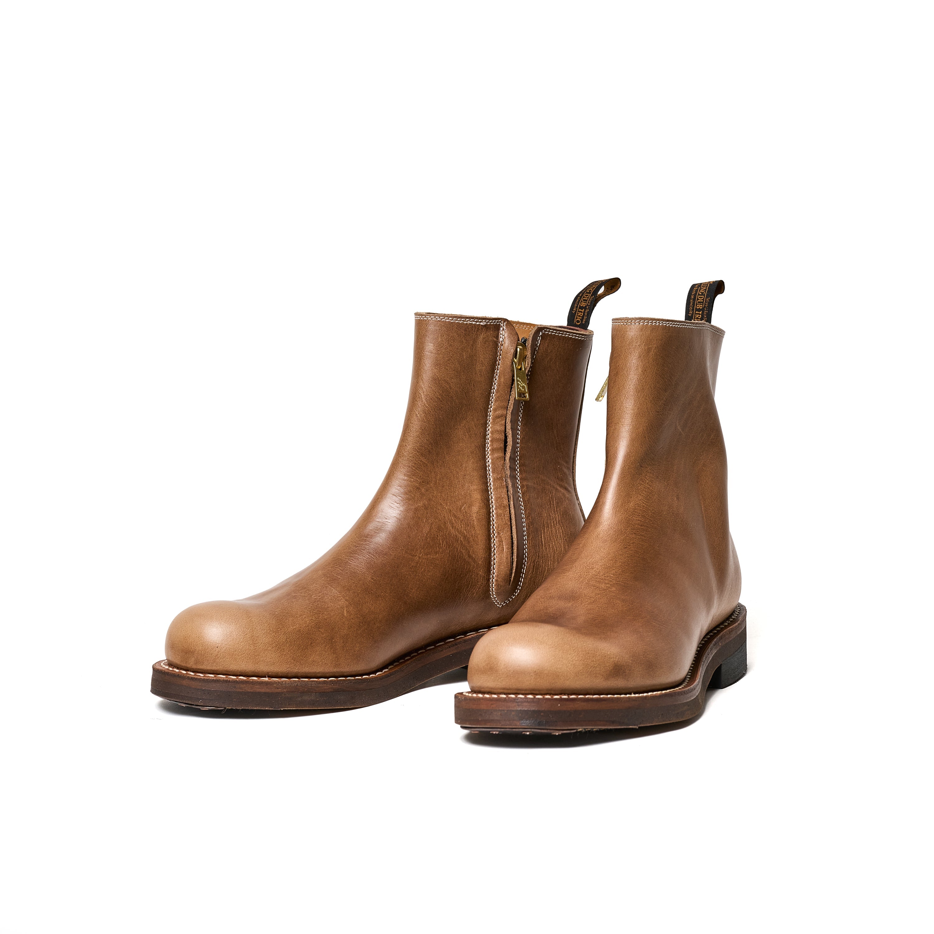 0227-013.jpg?crop=center&