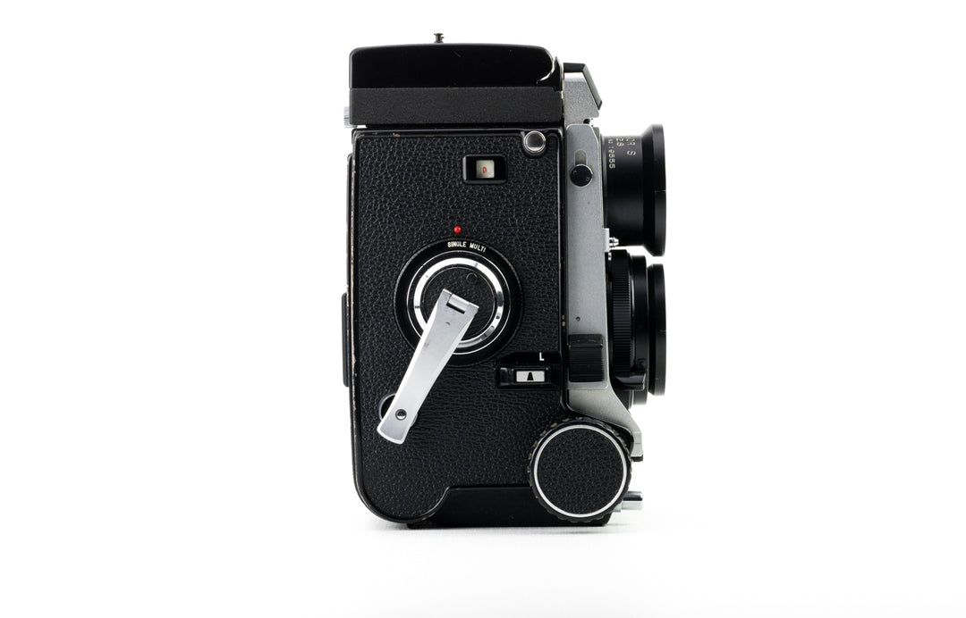 Mamiya C330 Professional S + 80mm f/2.8 – BuyMoreFilm