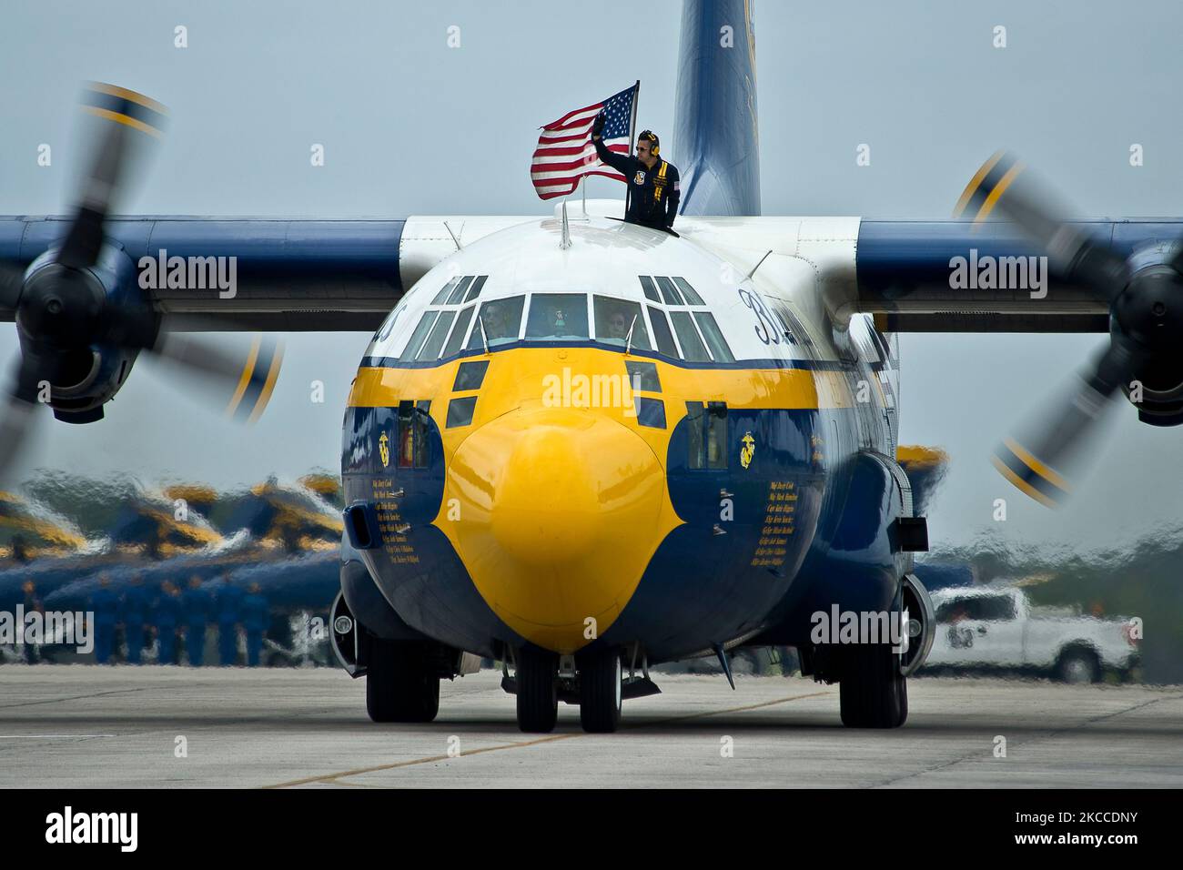 C 130 hercules navy hi-res stock photography and images - Alamy