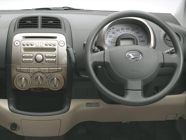 ブーン（ダイハツ）2004年6月～2010年1月生産モデルのカタログ｜中古車