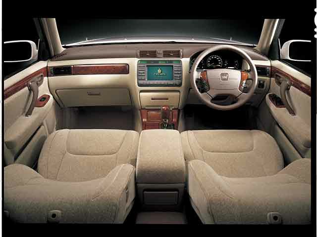 クラウンロイヤル（トヨタ）1999年9月～2003年11月生産モデルの