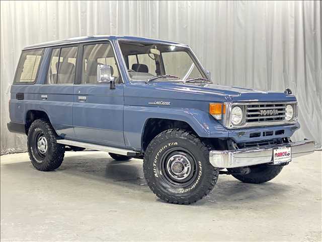 トヨタ ランドクルーザー70 4.2 ZX ディーゼル 4WD（価格:428万円
