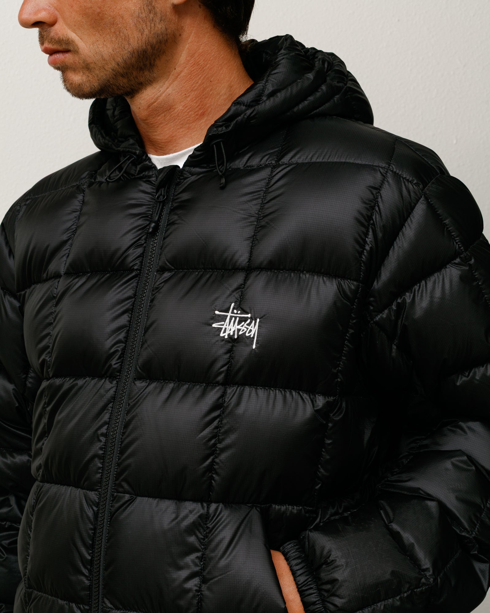 Midweight Hooded Puffer – Black | Outerwear | Stüssy Canada
