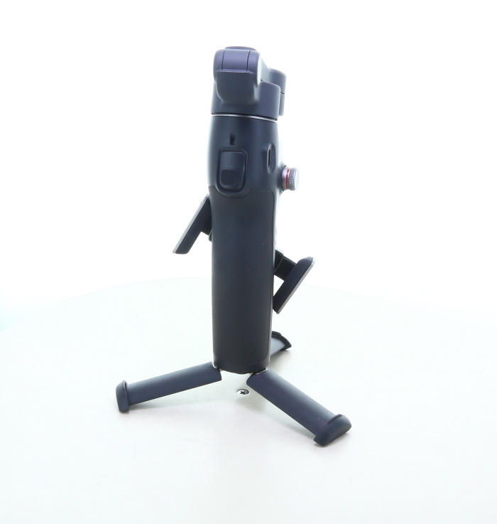 中古】(DJI) DJI DJI OSMO MOBILE 7P｜ナニワグループオンライン