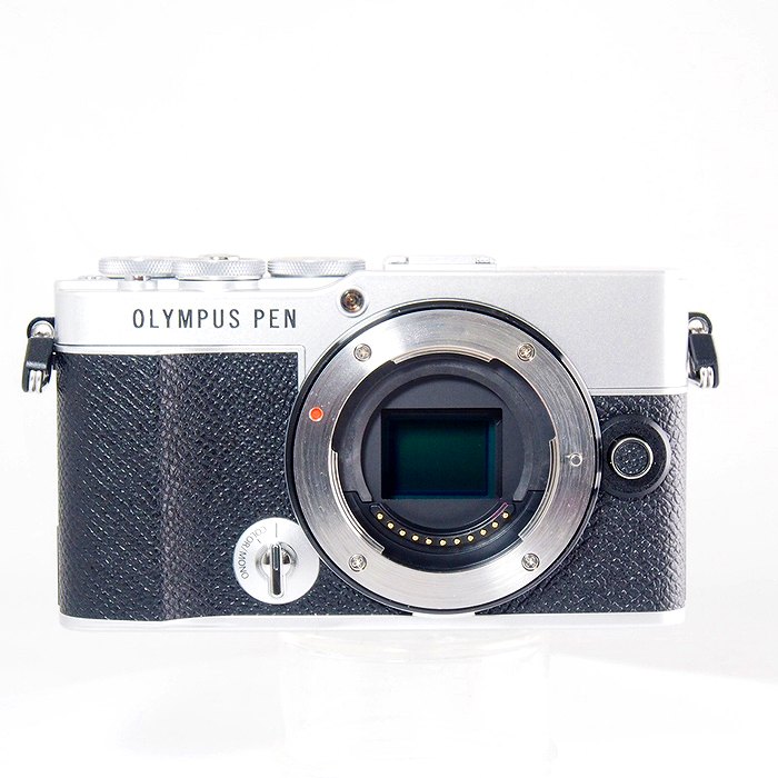 中古】(オリンパス) OLYMPUS E-P7 ボデイ シルバー｜ナニワグループ