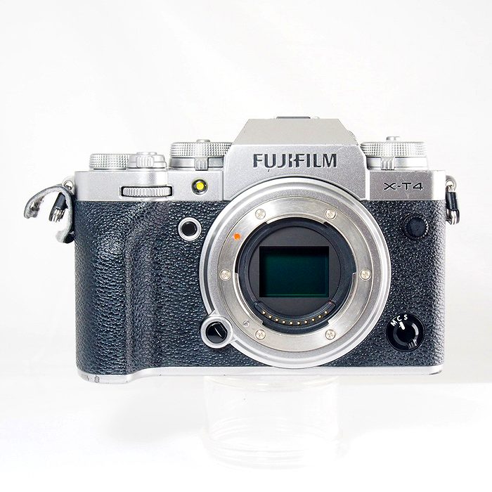 フジフイルム (FUJIFILM) X-T4 ボディ シルバーの買取価格｜ナニワ