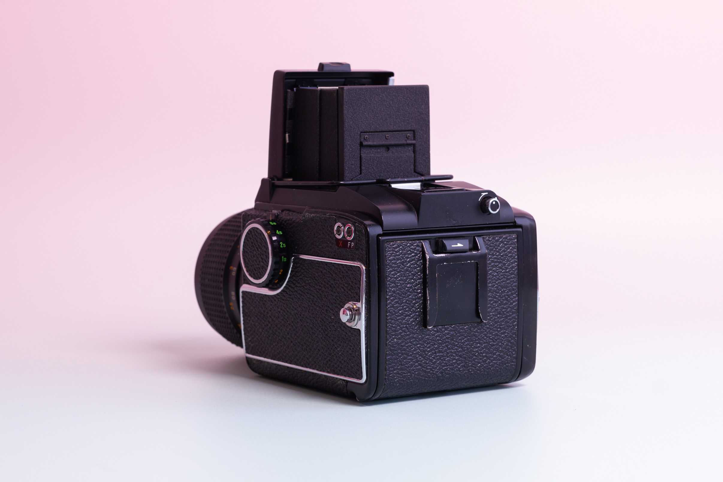 Mamiya M645 with Sekor C 80mm f1.9 lens – Camera Revival