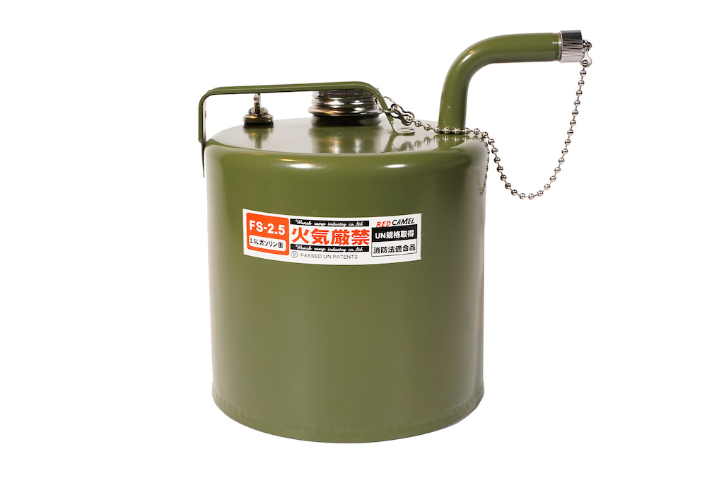 CAMP MANIA PRODUCTS / RED CAMEL olive green 2.5L ガソリン携行缶