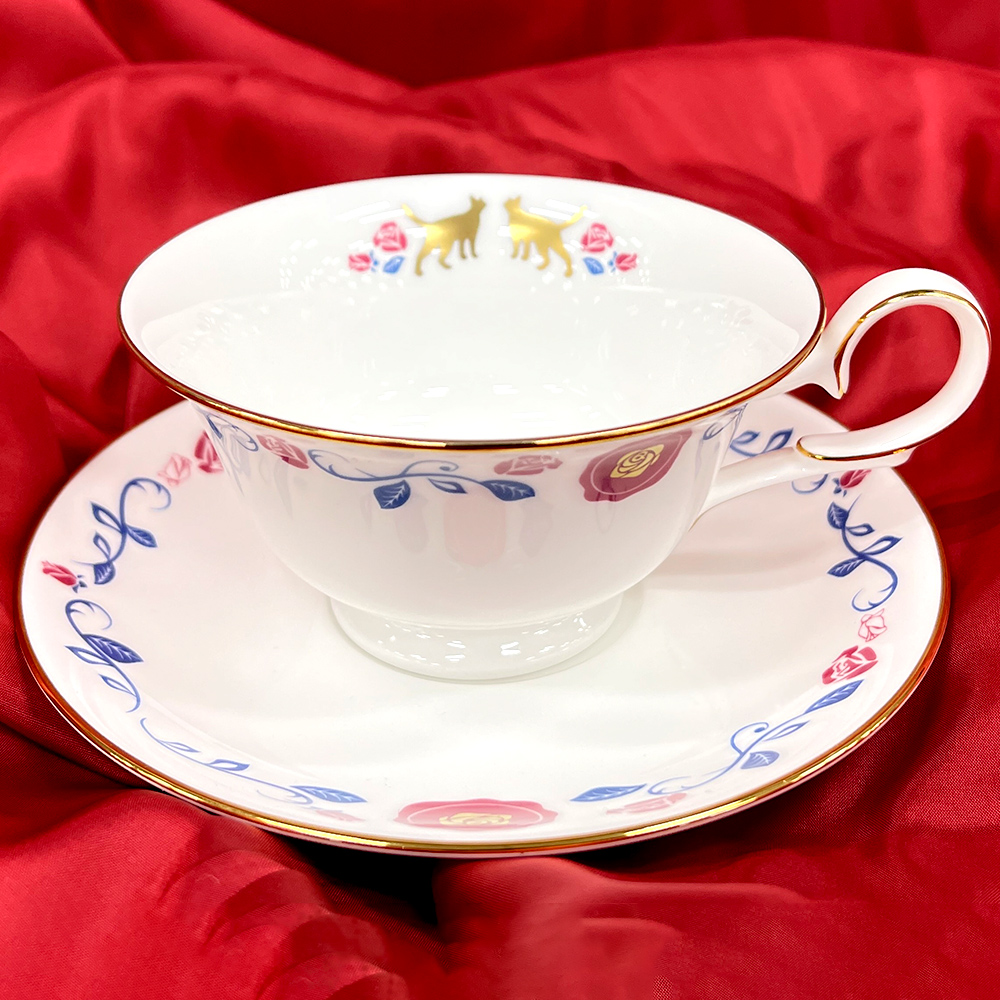 怪盗クイーンはサーカスがお好き×ノリタケ ティーカップ＆ソーサー