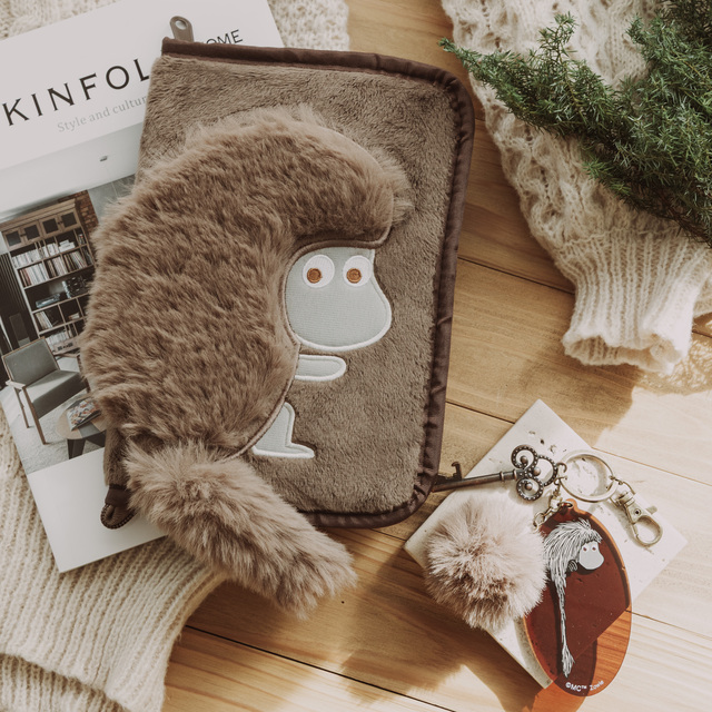 MOOMIN SHOP ONLINE】ご先祖さまのマルチケースやキーホルダーが新登場