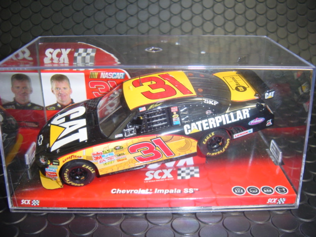 SCX 1/32ｽﾛｯﾄｶｰ 64220◇Chevrolet Impala- SS NASCAR #31 JeffBerton