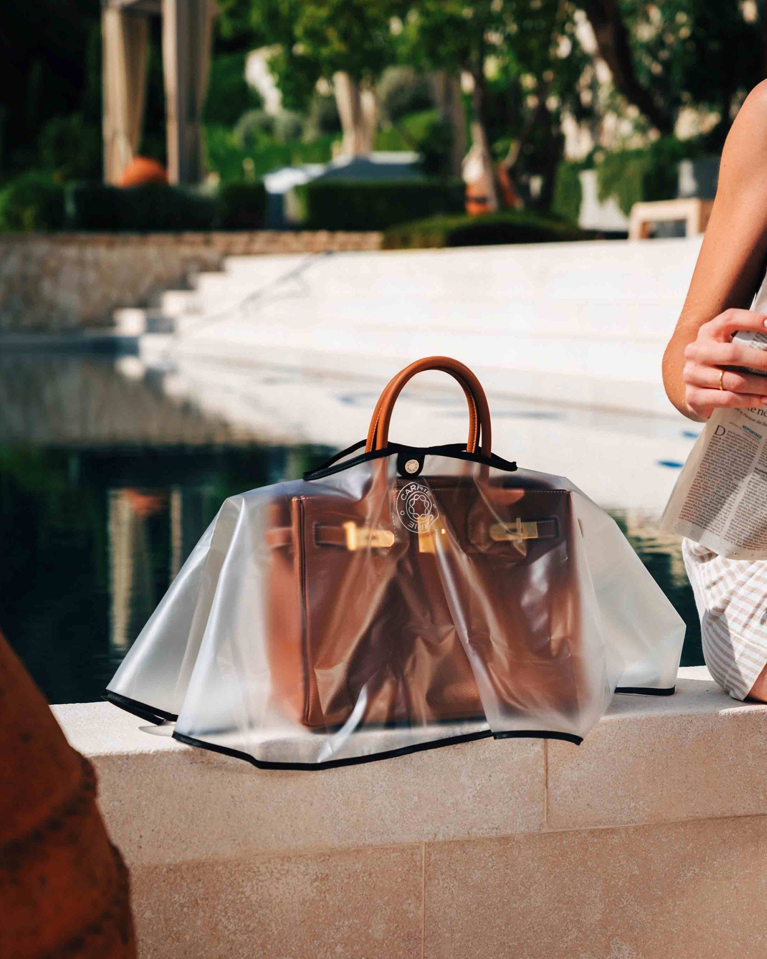 CARRIE® BAGBRELLA IN BLACK – Carrie Atelier