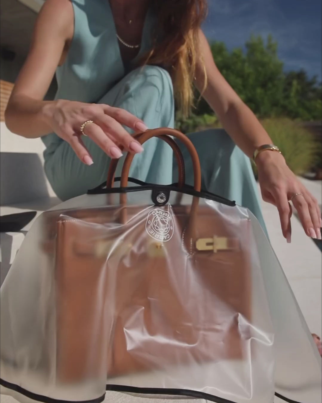 CARRIE® BAGBRELLA IN BLACK – Carrie Atelier