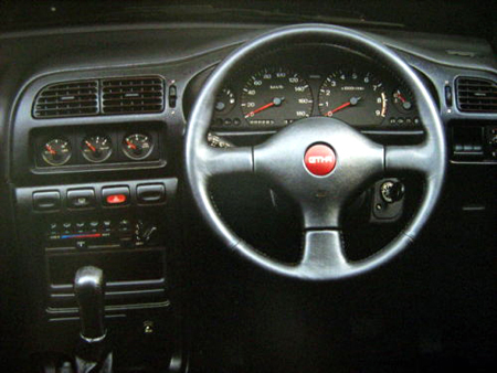 パルサー（日産）GTI－R ベース仕様（1990年8月）｜カタログから