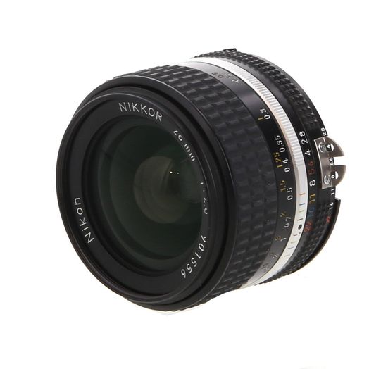 Nikon 28mm f/2.8 NIKKOR AIS Manual Focus Lens {52}
