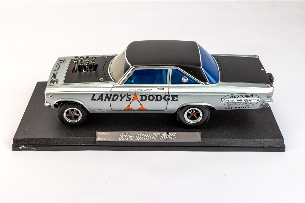 Dick Landy's Dodge 1965 Coronet Hemi Fuel Injected AWB, Issue #12