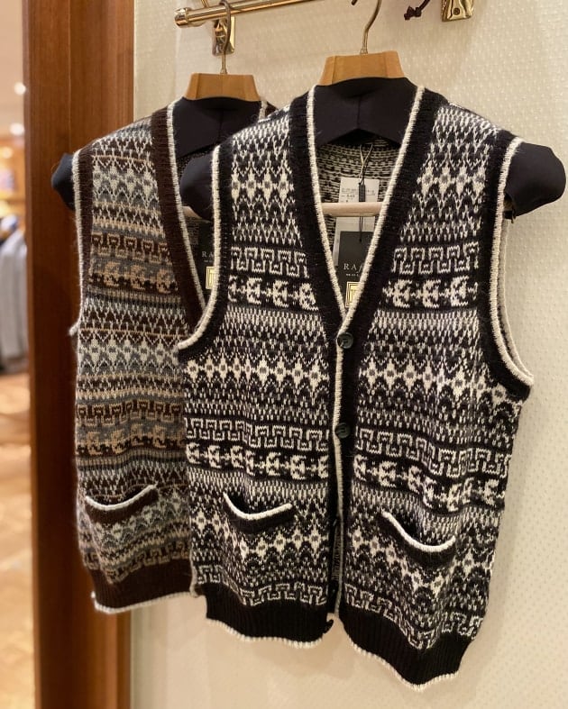 RAffa MOLINA〉モダンクラシックなニットベスト｜ビームス ライフ 横浜