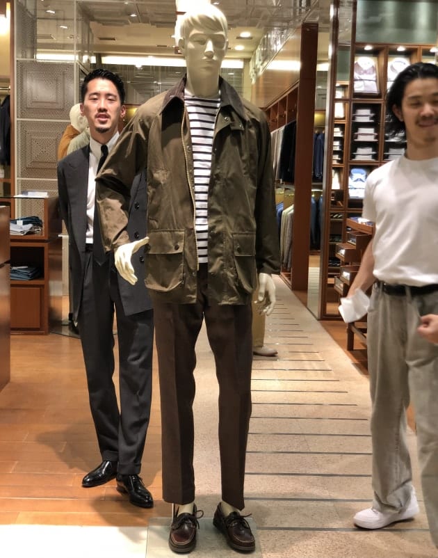 Barbour × BEAMS F＞ 別注 BEDALE CLASSIC FIT with 新スタッフ