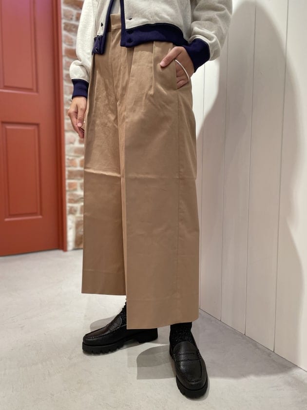 美シルエット！〈Scye〉のワイドチノパン♡｜ビームス ボーイ 原宿｜BEAMS