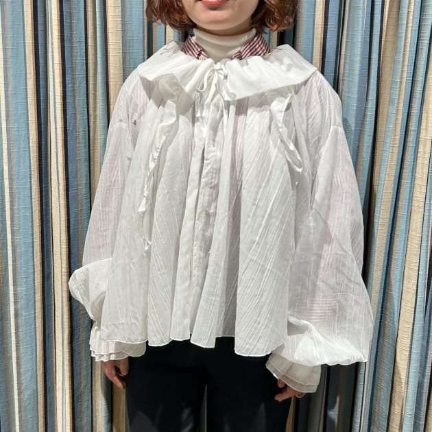 TORI-TO フリルブラック(センターフリル、襟フリル無し) TORI-TO