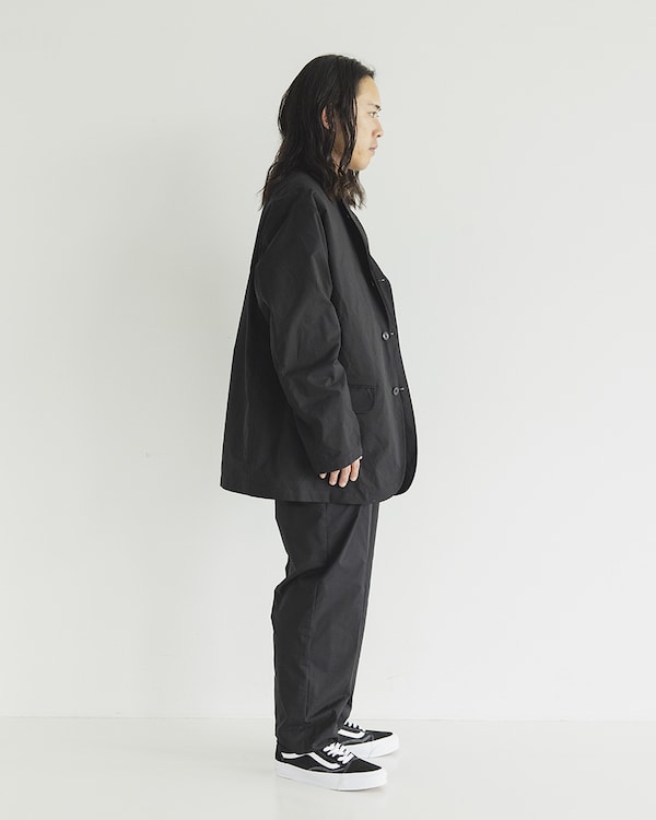 Dickies〉×「TRIPSTER」の第6弾！ 扱いやすさにこだわった新作のスーツ